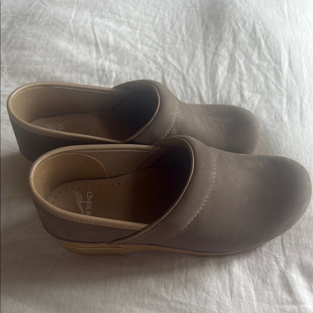Dansko Women's Brown Clogs